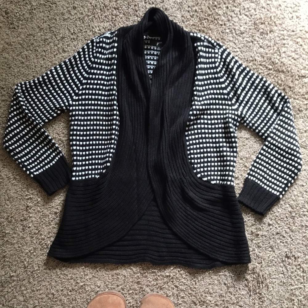 GNW Cardigan